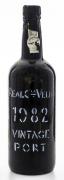 Lote 3000 - REAL COMPANHIA VELHA - Garrafa de Vinho do Porto, Real Companhia Velha, Vintage 1982, (750ml - 21%vol) Nota: garrafa idêntica à venda por € 199. Consultar http://www.lusawines.com/vinhos/851