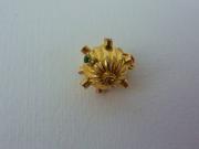 Lote 308 - Pendente de ouro, bola cravejada com pedras finas, com 1,4cm de diametro e 1,5gr