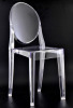 Lote 6046 - GHOST CHAIR VICTORIA - Conjunto de 4 Cadeiras ao estilo Luís XV Victoria Ghost Chair Kartel, design de Phillippe Stark, reproduções em policarbonato transparente. Dim: 90x38x40 cm. Cadeiras originais têm um pvp de conjunto de € 1.329. Consult - 2