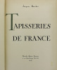 Lote 1005 - LIVRO “TAPISSERIES DE FRANCE”- Por Jacques Baschet. 1947. Editado por Nouvelles Editions Françaises. Livro idêntico à venda por € 1.200 (GBP 1057). Livro com magnificas ilustrações a cores. Encadernação cartonada do editor. Exemplar em bom est - 2