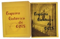 Lote 1030 - “LIVRO “ARQUIVO HISTÓRICO DE GOIS – 2 Volumes. Revista de História, Etnografia e Regionalismo do Concelho de Gois. 12 fascículos (do nº 1 ao nº 12). Revistas idênticas à venda por € 160. Dim: 26x20 cm. Brochado e em bom estado de conservação. 