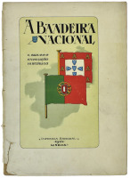 Lote 1232 - LIVRO "A BANDEIRA NACIONAL E A SUA EVOLUÇÃO HISTÓRICA" - Por Capitão Olimpio de Melo. Livro idêntico à venda por € 60. Editora: Imprensa Nacional, 1924. Dim: 28,5x20,5 cm. Livro de capa de brochura. Nota: sinais de manuseamento e defeitos conf