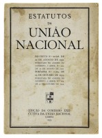 Lote 1274 - LIVRO ”ESTATUTOS DA UNIÃO NACIONAL” - 1935. Edição da comissão executiva da União Nacional. Muito raro não encontra na BNP. Nota: sinais de uso e picos de humidade