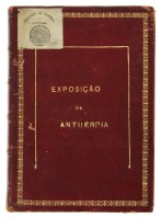 Lote 1282 - LIVRO “LES LUSOS-DESCENDENTES DE L'INDE PORTUGAISE” - Em língua francesa. Por Alberto Germano da Silva Correia. 1928. 4 volumes em 1 Tomo. Livro não encontrado à venda. Dim: 24x17 cm. Minucioso estudo antropológico. Com algumas fotografias. En