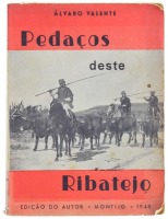 Lote 1352 - LIVRO "PEDAÇOS DESTE RIBATEJO" - Por Álvaro Valente. Livro idêntico à venda por € 60. Editora: Edição do Autor, 1948. Dim: 23,5x17,5 cm. Livro de capa de brochura. Nota: sinais de manuseamento conforme fotos. Consultar: http://www.castroesilva