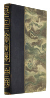 Lote 1476 - LIVRO "NA GUELLA DO LEÃO" - Por Conde de Sabugosa - 1ª Edição, ano 1887. Lisboa. Typographia e Stereotypia Moderna. Edição primitiva inserida na colecção Contos Modernos. Ilustrado com o retrato do autor. Só existe apenas um exemplar na BNP. 