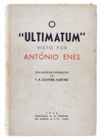 Lote 1578 - LIVRO “O ÚLTIMATUM VISTO POR ANTÓNIO ENES” - Com um estudo biográfico por Oliveira Martins. Livro idêntico à venda por € 50. Editado por Parceria A.M. Pereira, 1946. Dim: 19x13 cm. Livro de capa de brochura. Nota: sinais de de manuseamento, ca