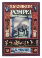 Lote 1828 - LIVRO “RICORDO DI POMPEI, 32 VEDUTE” - Livro com postais ilustrados, explicativos, da cidade de Pompeia. Dim: 17x12 cm. Nota: sinais de de manuseamento