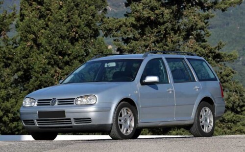 Lote 6046 - VOLKSWAGEN - Modelo Golf Variant TDI, cinzento, ano 2002, 246.526 km, 1896 c.c., 100 cv, combustível gasóleo., matricula portuguesa. Veículo similar à venda por 5.750. Nota: viatura está em muito bom estado ainda que com sinais evidentes de us