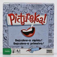 Lote 15 - JOGO PICTUREKA - Jogo de família da Parker, para crianças com mais de 8 anos, de 2 as 9 jogadores, jogo para descobrir imagens rapidamente, completo, com 9fihas de imagens dados, cartas e ampulheta para determinar o tempo de jogada. Inclui instr