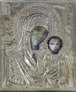 Lote 486 - ÍCONE FOLHEADO A PRATA ITALIANA 925 - Motivo “Imagem de Nossa Senhora com Menino Jesus”, com 18x16 cm