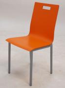 Lote 6 - CADEIRA - Cadeira para secretária em madeira lacada de laranja com pernas em metal lacado de cinza. Dimensão: 87x41 cm. Bom estado geral