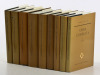 Lote 24 - LIVROS "OBRA COMPLETA" - 9 Volumes. Por Joaquim de Carvalho. Conjunto de volumes com valor de venda de € 135,90 (€ 15,10 unid). Editora: FCGulbenkian, 1992-1997. Dim: 23x18 cm. Encadernações cartonada do editor com sobrecapa de protecção. Nota: