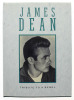 Lote 66 - LIVRO "JAMES DEAN TRIBUTE TO A REBEl" Língua inglesa. Val Holey. Consultant and photo research: David Loehr, Illinois. Manufactured in Yugoslavia, Publications International, ltd., 1991. Dim: 36x26 cm. Encadernação cartonada do editor com sobrec