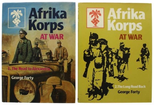 Lote 73 - LIVROS "AFRIKA KORPS AT WAR" - 2 Volumes. Língua inglesa. Por George Forty. Editora: Ian Allan Ltd, 1978 London. Dim: 30x22 cm. Encadernação cartonada do editor com sobrecapa de protecção. Nota: sinais de Manuseamento