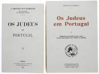 Lote 101 - LIVROS "OS JUDEUS EM PORTUGAL" - 2 vols. Completo. Por J.Mendes dos Remédios. Editora: Coimbra, F.França Amado - Editor, Reprodução facsimile publicada em Lisboa pela Alcalá em 2005 do original de 1895. Dim: 24x18 cm. Encadernação de capa de br