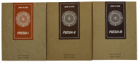 Lote 202 - LIVROS "POESIA I, II E III" - 3 vols. Por Jorge de Sena. Editora: Lisboa, Moraes Editores, 1977; 1978. Os últimos dois volumes são da primeira edição. Dim: 20x19,5 cm. Encadernações de capas de brochura. Nota: sinais de manuseamento