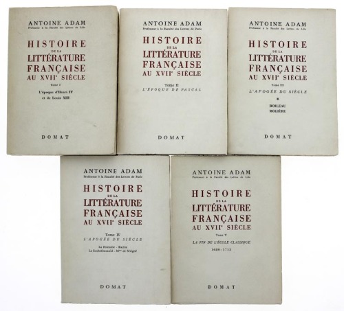 Lote 216 - LIVROS "HISTOIRE DE LA LITÉRATURE FRANÇAISE AU XVIIE SIÈCLE" - 5 vols. Por Antoine Adam, Paris, Domat, 1956. Dim: 19x14 cm. Encadernações de capas de brochura. Nota: capas e lombadas cansadas