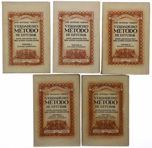 Lote 338 - LIVROS "VERDADEIRO MÉTODO DE ESTUDAR" - 5 vols. Completo. Por Luís António Verney; ed. Organizada pelo Prof. António Salgado Júnior, Lisboa, Edições Sá da Costa, 1949-1952. Exemplares rubricados. Dim: 19x12,5 cm. Encadernações de capas de broch