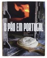 Lote 900 - LIVRO “O PÃO EM PORTUGAL” Por Mouette Barboff. Editora: Edições Inapa 2008. Exemplar idêntico à venda por € 47,70. Dim: 32x25 cm. Encadernação cartonada do editor com sobrecapa de protcção. Nota: sinais de manuseamento