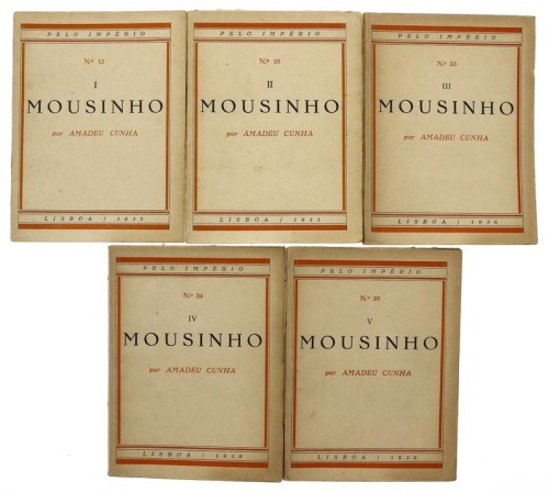 Lote 942 - LIVROS "MOUSINHO" - 5 vols. Por Amadeu Cunha. Editora: Lisboa, Agência Geral das Colónias, 1935-1936. Dim: 20,5x15,5 cm. Encadernações de capas de brochura. Nota: capas e lombadas cansadas