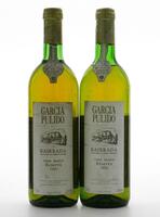 Lote 2163 - GARCIA PULIDO BAIRRADA RESERVA 1990 - 2 Garrafas de Vinho Branco, Quinta da Póvoa, Transtejo, (750ml - 12%vol). Nota: garrafas numeradas, conforme foto