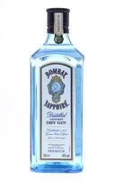 Lote 2262 - BOMBAY SAPPHIRE - Garrafa de Gin, Bombay Sapphire, Disttilled London, Bombay Spirits Company, (700ml - 40%vol.). Nota: garrafa idêntica à venda por € 21. Consultar http://www.garrafeiranacional.com/gin-bombay-sapphire.html