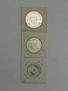 Lote 32 - Lote com colecção completa do Infante D. Henrique, são 3 moedas em prata datadas de 1960, de 5$00, 10$00 e 20$00, Belas