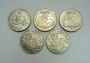 Lote 33 - Lote de 5 moedas da Republica Portuguesa em Cupro-níquel , são 2 moedas de 200$00 Navegações para Ocidente de 1991, 2 moedas de 200$00 Colombo e Portugal de 1991 e moeda de 200$00 Novo Mundo América de 1992