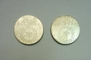 Lote 55 - Lote de 2 moedas da Republica Portuguesa em prata, são 250 Escudos 25 de Abril 1974, MBC