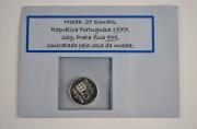 Lote 208 - Moeda de 25 Escudos, República Portuguesa, 1977, com 25 gr de prata fina 999, contrastada pela Casa da Moeda