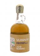 Lote 2026 - AGUARDENTE VUISINÂR NONINO - Garrafa de Grappa, 1984, Itália, (750ml - 45%vol). Nota: garrafa semelhante à venda por € 38,56. Em caixa de cartão original, ligeiramente danificada. Consultar valor indicativo em http://vinosia.de/nonino-grappa-vuisinr-07l-italien-friaul-halbtrocken-3856-eurol-spirituosengrappagrappa-nonino