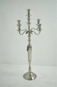 Lote 1415 - Magnifico candelabro de 5 lumes em metal cromado Garanteed Hand Made Product, com 106x45 cm, Nota: Novo