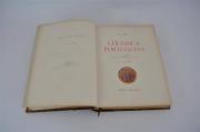 Lote 1487 - “Cerâmica Portuguesa” de José Queirós, 1948, exemplar nº 291, Tomo I e II (encadernados juntos) Edição de Luxo, lombada em pele com gravação a ouro fino, ilustrações a cores e preto e branco, obra de referência no estudo das artes decorativas portuguesas