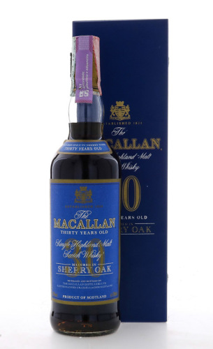 Lote 2001 - THE MACALLAN WHISKY THIRTY YEARS OLD - Garrafa de Whisky, Macallan, 30 Anos, Matured in SHERRY OAK, Single Highland Malt, (700ml - 43%vol). Nota: garrafa idêntica à venda por € 7.574,00 (£ 6.750,00) conversão do dia. Em caixa / estojo de madei