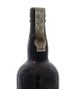 Lote 2010 - PORTO QUINTA DO NOVAL VINTAGE 1978 - Garrafa de Vinho do Porto, Engarrafado em 1980, (750ml). Nota: garrafa idêntica à venda por € 260. Garrafa podendo apresentar perda adequada ao período de engarrafamento e rótulos danificados. Consultar val - 4