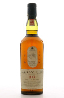 Lote 2024 - WHISKY LAGAVULIN 16 ANOS - Garrafa de Whisky, Lagavulin, 16 Anos, Single Islay Malt, Island, (75cl - 43%vol). Nota: garrafa idêntica foi vendida por € 150. Em embalagem de cartão original. Consultar http://oportunityleiloes.auctionserver.net/v