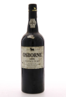 Lote 2053 - PORTO OSBORNE VINTAGE 1995 - Garrafa de Vinho do Porto, Engarrafado em 1997, Osborne (Vinhos de Portugal) Vila Nova de Gaia, (750ml - 20,5%vol). Nota: garrafa idêntica à venda por € 40. Consultar valor indicativo em http://garrafeiraestadodalm