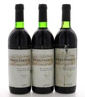 Lote 2096 - BAIRRADA TERRA FRANCA COLHEITA 1990 - 3 Garrafas de Vinho Tinto, Castas Baga, Castelão e Tinta Pinheira- Vinhos Sogrape, (750ml - 12%vol)