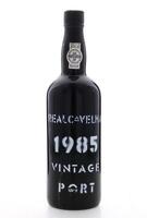 Lote 2119 - PORTO REAL Cª. VELHA VINTAGE 1985 - Garrafa de Vinho do Porto, Vintage Port, (750ml - 21%vol). Nota: garrafa idêntica à venda por € 58. Consultar valor indicativo em http://www.garrafeiranacional.com/1985-real-companhia-velha-vintage-porto.htm