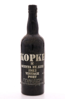 Lote 2156 - PORTO KOPKE QUINTA ST. LUIZ VINTAGE 1983 - Garrafa de Vinho do Porto, (750ml -20%vol). Nota: garrafa idêntica à venda por € 59. Lacre danificado. Consultar valor indicativo http://www.lojadovinho.com/loja/vinhos-generosos/vinho-do-porto-vintag