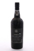 Lote 2194 - RAMOS PINTO VINTAGE 1997 - Garrafa de Vinho Tinto, (750ml - 20%vol). Nota: garrafa idêntica à venda por € 98,50. Consultar valor indicativo em https://www.manueltavares.com/pt/loja-online/vinho-do-porto/vintage/ramos-pinto-vintage-1997