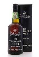 Lote 2196 - PORTO REAL VINÍCOLA 30 YEARS - Garrafa de Vinho do Porto, Engarrafado em 1986, (75cl - 20%vol). Nota: garrafa idêdentica (30 years rótulo amarelo) foi vendida na oportunityleiloes por € 45. Em caixa de cartão original. Consultar valor indicati