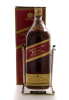 Lote 2984 - REHOBOAM, WHISKY JOHNNIE WALKER RED LABEL - Garrafa Rehoboam de Whisky, Old Scotch Whisky, Escócia, (4500ml - 40%). Nota: garrafa idêntica à venda por € 245 ($289.99) conversão do dia. Com suporte de metal, em caixa de cartão original. Consult