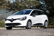 Lote 6105 - RENAULT - Modelo Clio DCI, ano 2014, 114.446 Km, 1.461 c.c., 75 c.v., combustível gasóleo, branco, veículo importado com registo e matrícula portuguesa. Veículo similar à venda por € 15.500. Financiamento pré-aprovado desde € 80 mês por cada € 5.000 financiados. Consultar valor indicativo em https://www.autouncle.pt/pt/carros-usados/1201225-renault-clio-1-5-dci