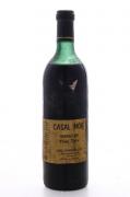 Lote 3196 - CASAL MOR 1965 - Garrafa de Vinho Tinto, Garrafeira 1965, Caves Primavera, Aguada de Baixo - Águeda, (750ml - 12%vol.). Nota: garrafa idêntica à venda por € 21,90. Garrafa numerada nº 26106. Consultar valor indicativo em https://www.garrafeiranacional.com/1965-casal-mor-garrafeira-tinto.html