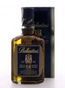 Lote 3512 - WHISKY BALLANTINE´S GOLD SEAL 12 YEARS - Garrafa de Whisky, Special Reserve, George Ballantine, (700ml - 40%vol). Nota: garrafa idêntica foi vendida por € 54,14 (BRL 214). Em caixa de cartão original. Consultar valor indicativo em https://produto.mercadolivre.com.br/MLB-780450337-whisky-ballantines-gold-seal-12-anos-43-_JM