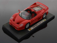 Lote 33 - MAISTO, FERRARI F50, 1995 - Miniatura à escala 1:18, metal vermelho, em caixa original e assente em plástico rígido. Shell, Collezione, com aprovação da Ferrari. Made in Thailand. Nota: sinais de armazenamento