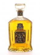 Lote 3023 - WHISKY CANADIAN CLUB - Garrafa de Whisky, Canadien Whisky, Aged 12 Years, Hiram Walker et Fils, (750ml - 40%vol.). Nota: garrafa idêntica à venda por € 244,06. Consultar valor indicativo em https://www.masterofmalt.com/whiskies/canadian-club/canadian-club-classic-12-year-old-1980s-whisky/