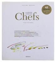 Lote 120 - O GRANDE LIVRO DOS CHEFS, LIVRO - Por Fátima Moura e fotografas de Nuno Correia. Editora: Quimera, 2008. 1ª Edição. Dim: 27x23,5 cm. Encadernação cartonada com sobrecapa. Nota: sinais de manuseamento